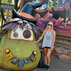 Meet your Posher, Amanda